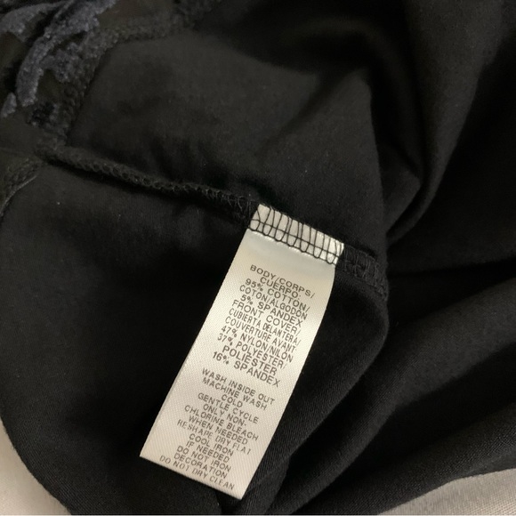 LOFT OUTLET. Black Floral Velvet Print Cami/ Tank Top-Small- Adjustable Straps - Picture 10 of 11